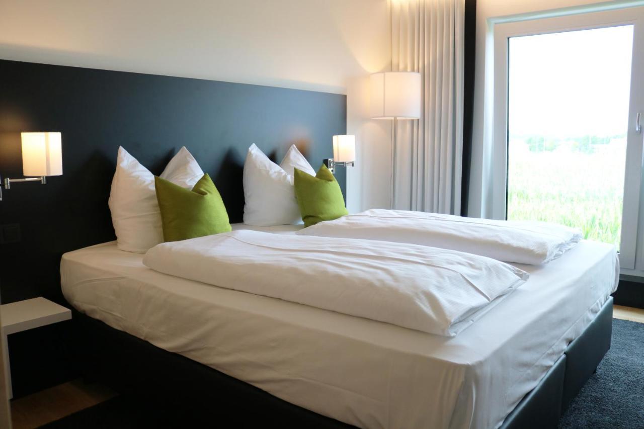 Me Hotel By Wmm Hotels Meitingen Экстерьер фото